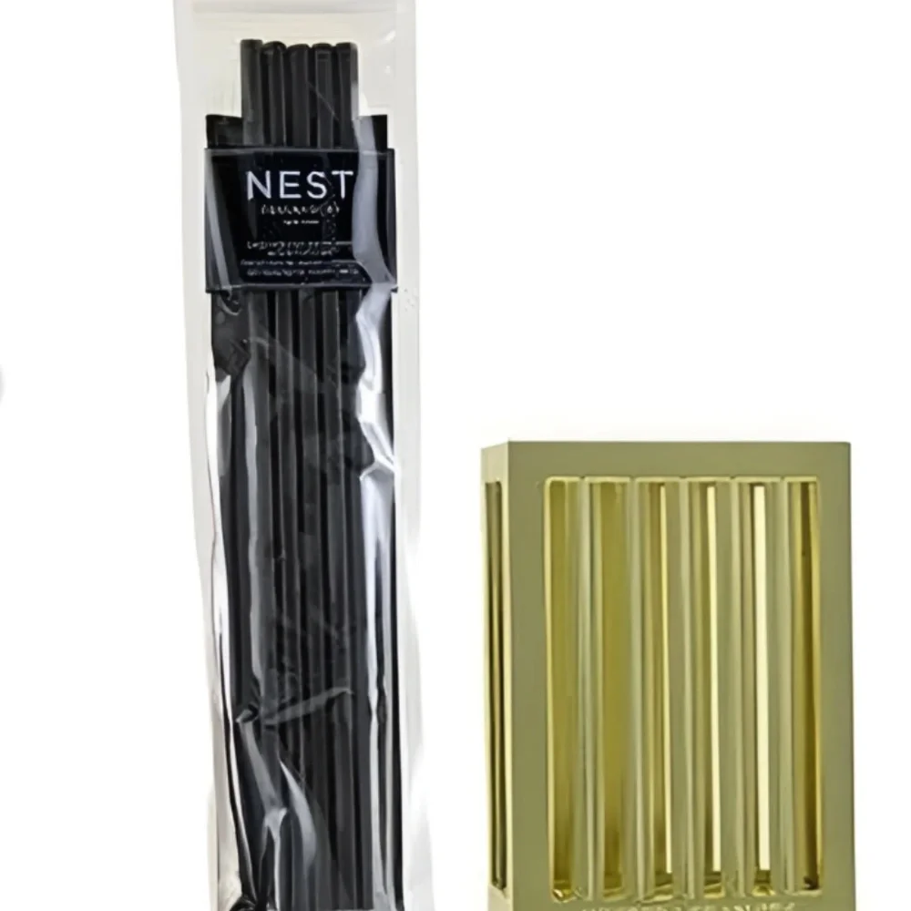NEST Fragrances Liquidless Diffuser- Birchwood Pine